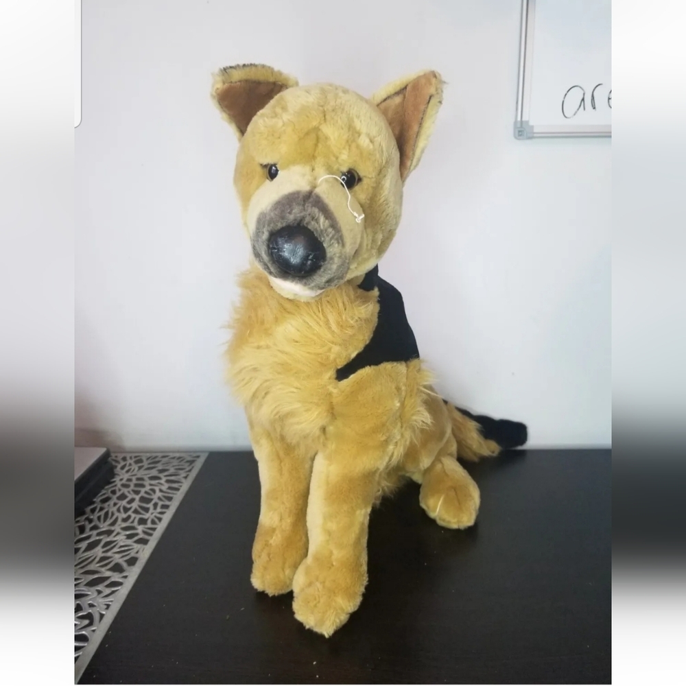 E&J Classic German Shepherd Dog Plush Prima Classic Collection 19"- Flawed. Nose
